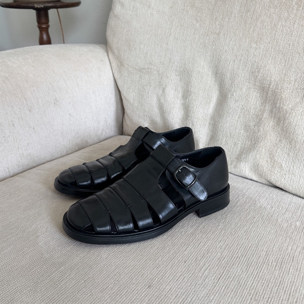 VTG Mezlan Fisherman Loafers 9.5 M Black Leather Handmade in Spain Caged Shoes